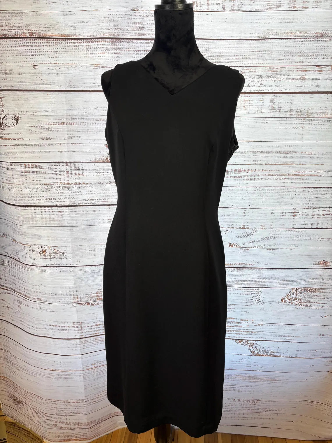 Black Dress With Built-In Necklace | Size 10