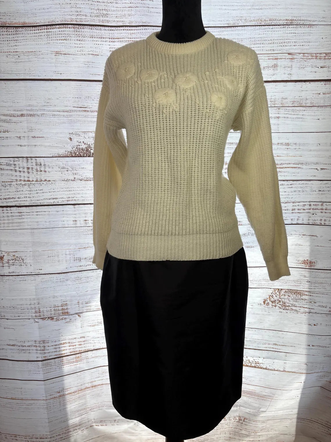 Cream Knit Sweater - Size M