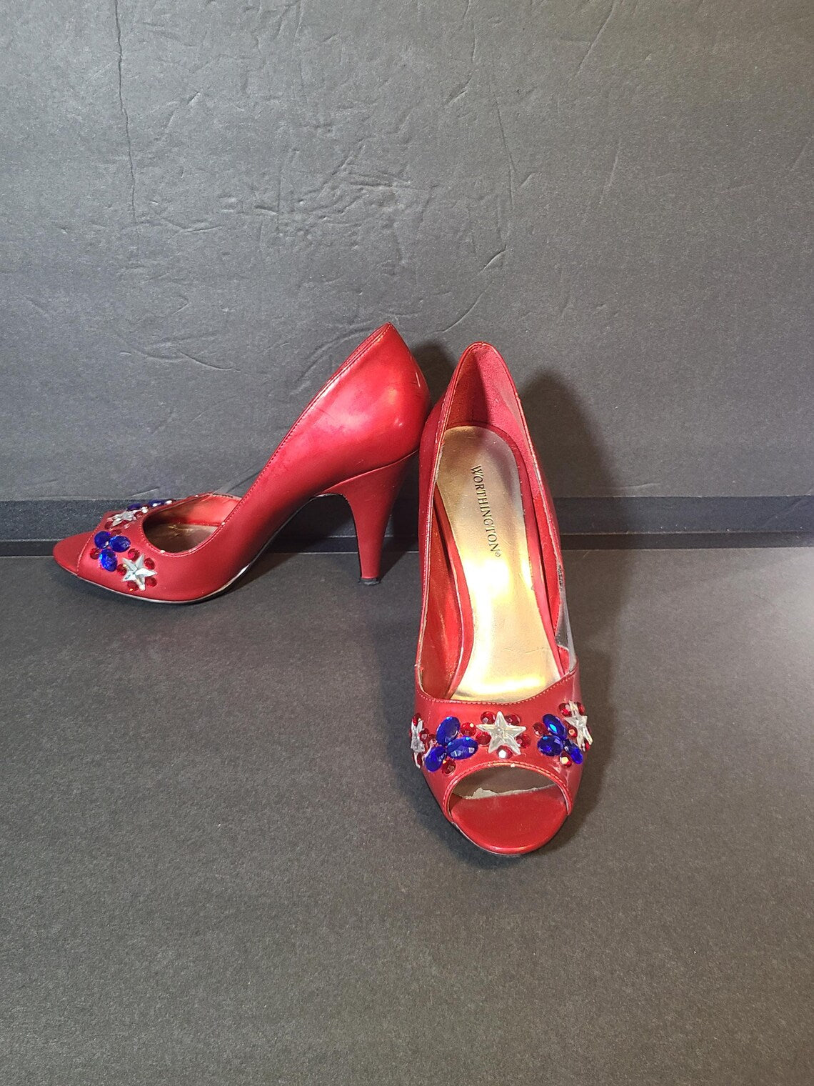 Worthington Red White and Blue Patriotic Pumps | Size 8.5M