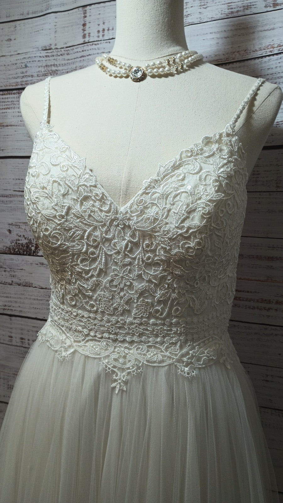 Stella York Wedding Gown | Size 6