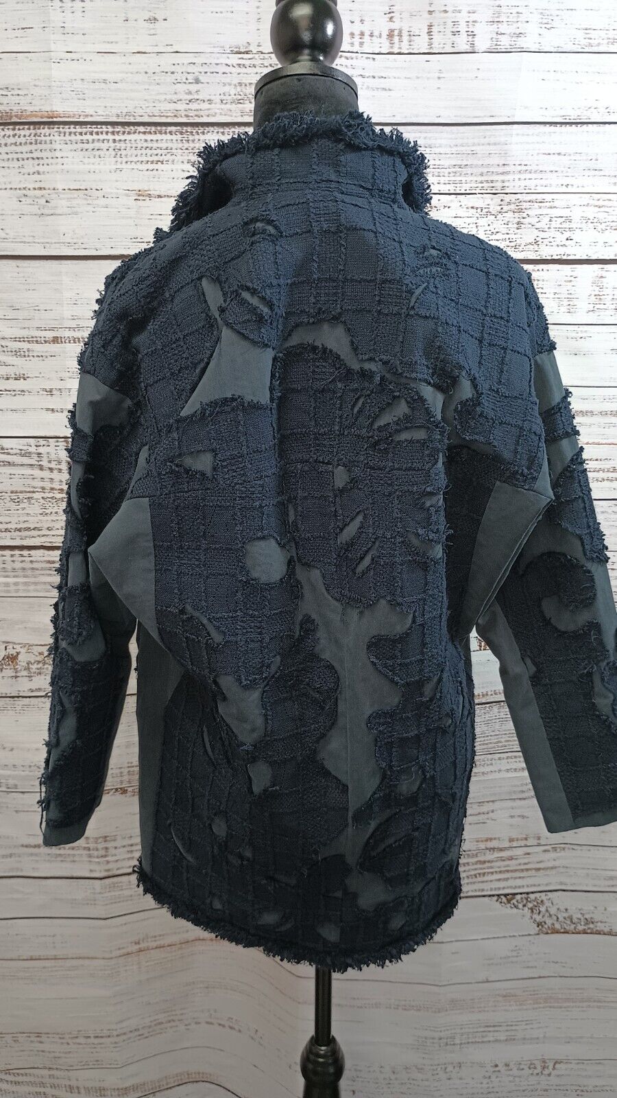 Mio Haa Unisex Shredded Coat | Size M/L