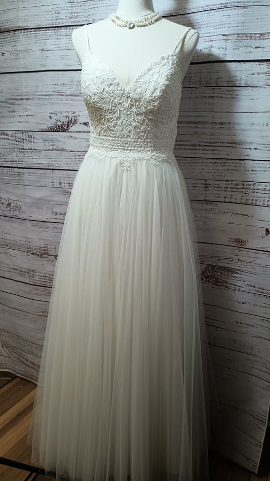 Stella York Wedding Gown | Size 6