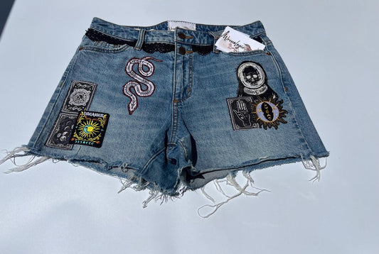 Mystic Remains | 30in Waist