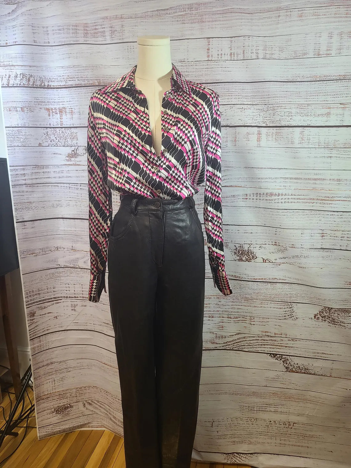 Starington Black And White Pink Houndstooth Silk Blouse | Size 6